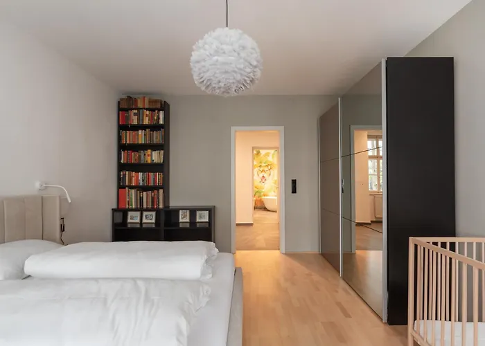 Apartamento Luxurioeses Mitten Im Zentrum In Ruhelage Mit Ac