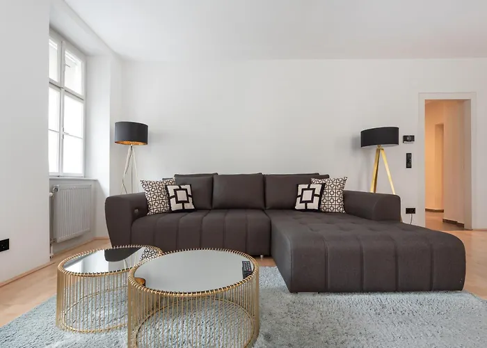 Apartamento Luxurioeses Mitten Im Zentrum In Ruhelage Mit Ac Viena